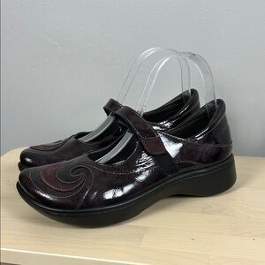NAOT Sea Mary Jane‎ Comfort Shoes Eggplant Purple Size 6/37 Sneaker